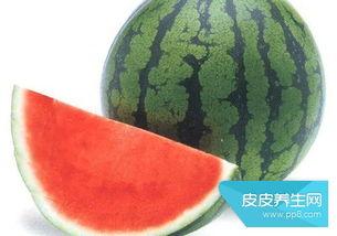 吃瓜会养胖吗,吃瓜真的会让人发胖？揭秘瓜果热量与体重关系