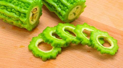 吃凉瓜可以吃蜂蜜吗,健康养生的美味选择